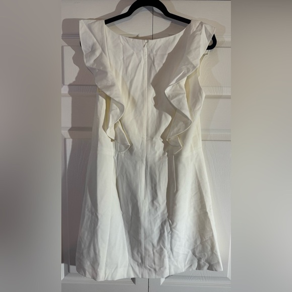 Elegant White Ruffle Top by French Connection Size 12 NWT - Picture 6 of 6